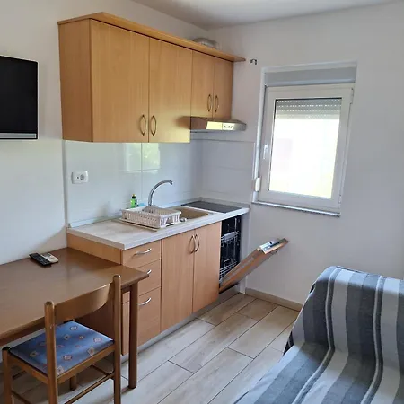 Apartament Elvir Vrsi
