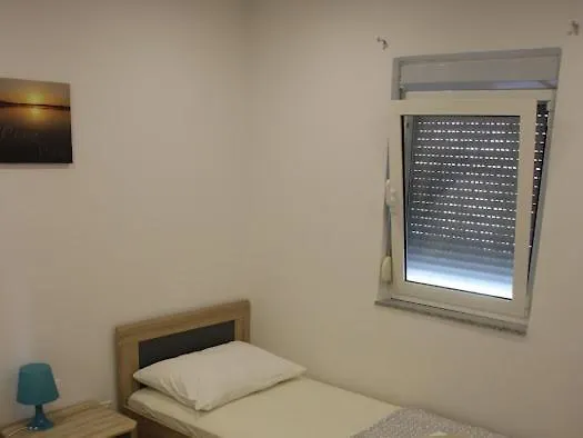 Elvir Appartamento Vrsi