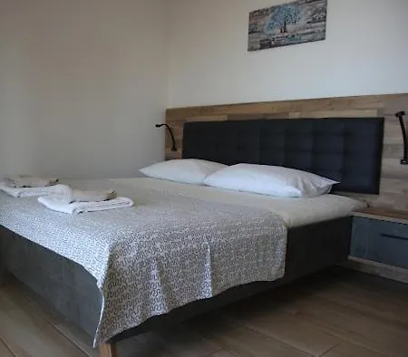 Elvir Apartment