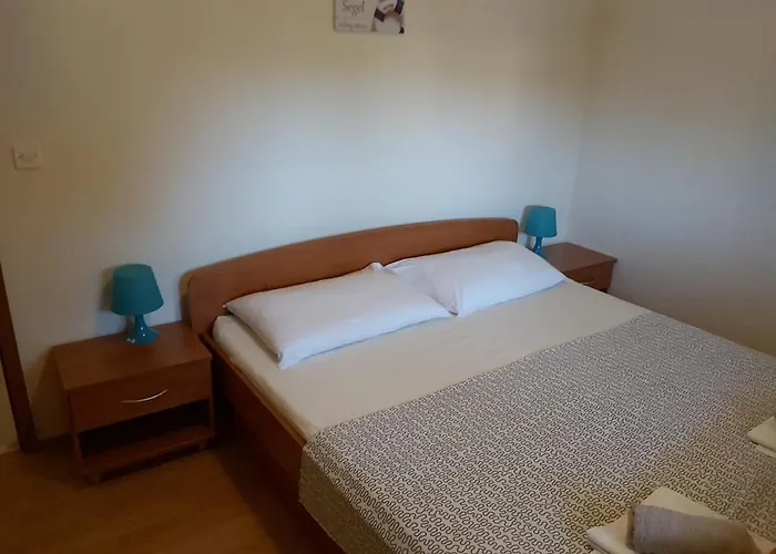 Appartement Elvir Vrsi